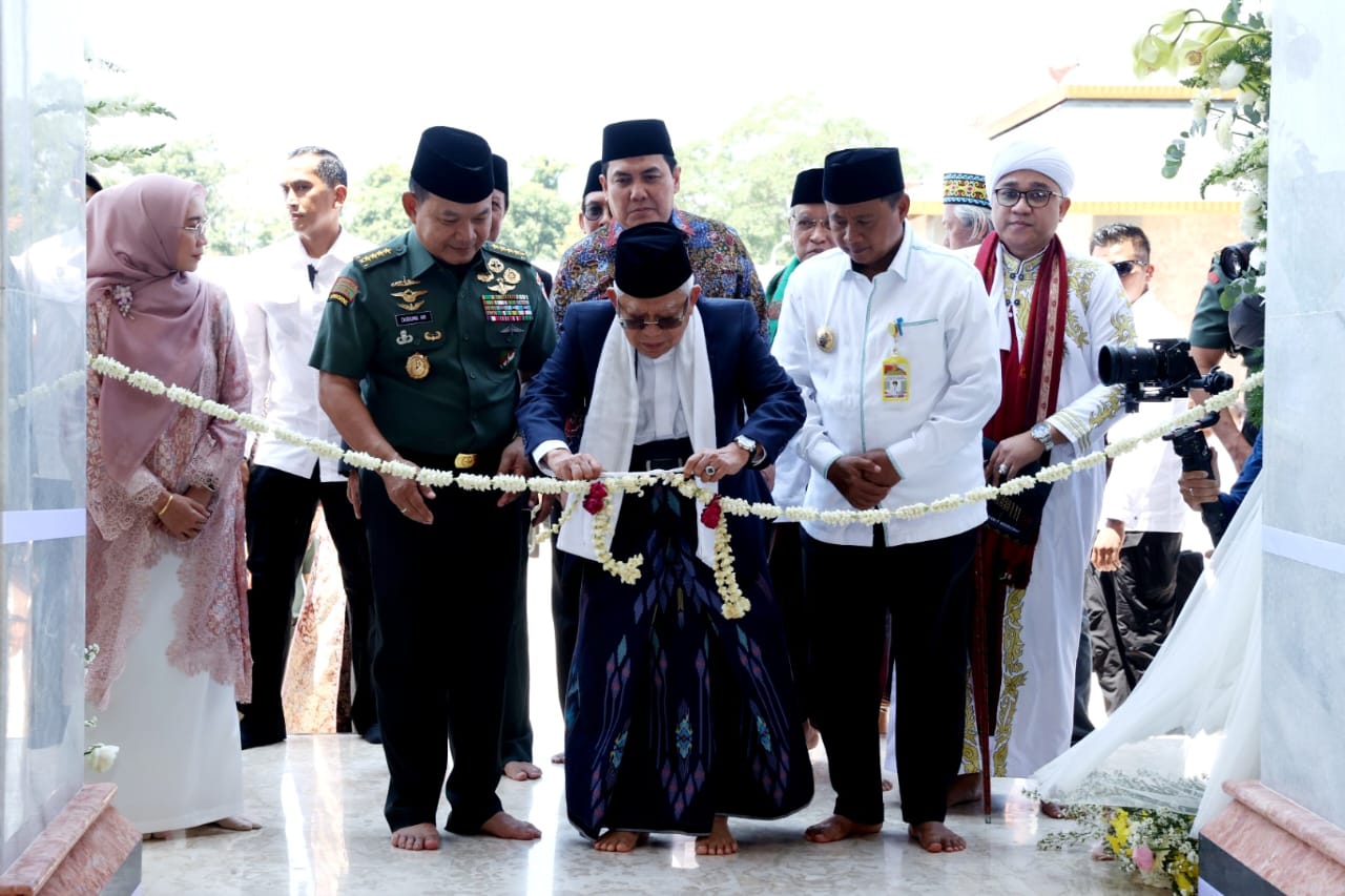 Wakil Presiden KH Ma’ruf Amin,